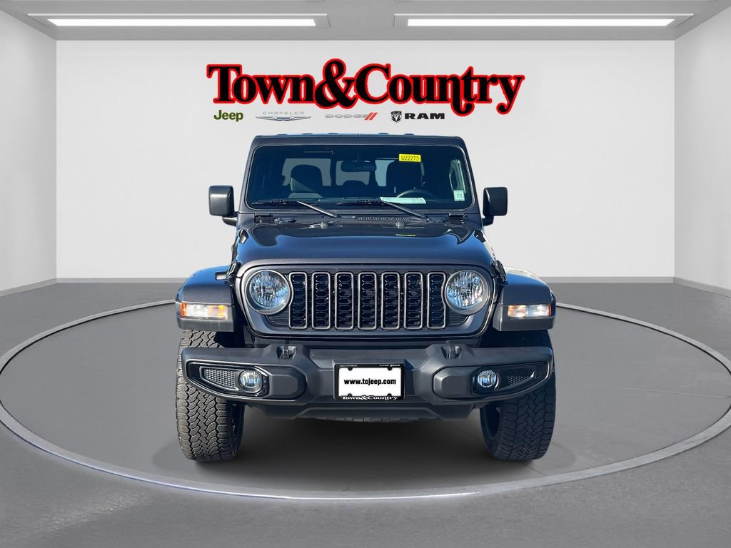 Certified 2024 Jeep Gladiator Sport image 2