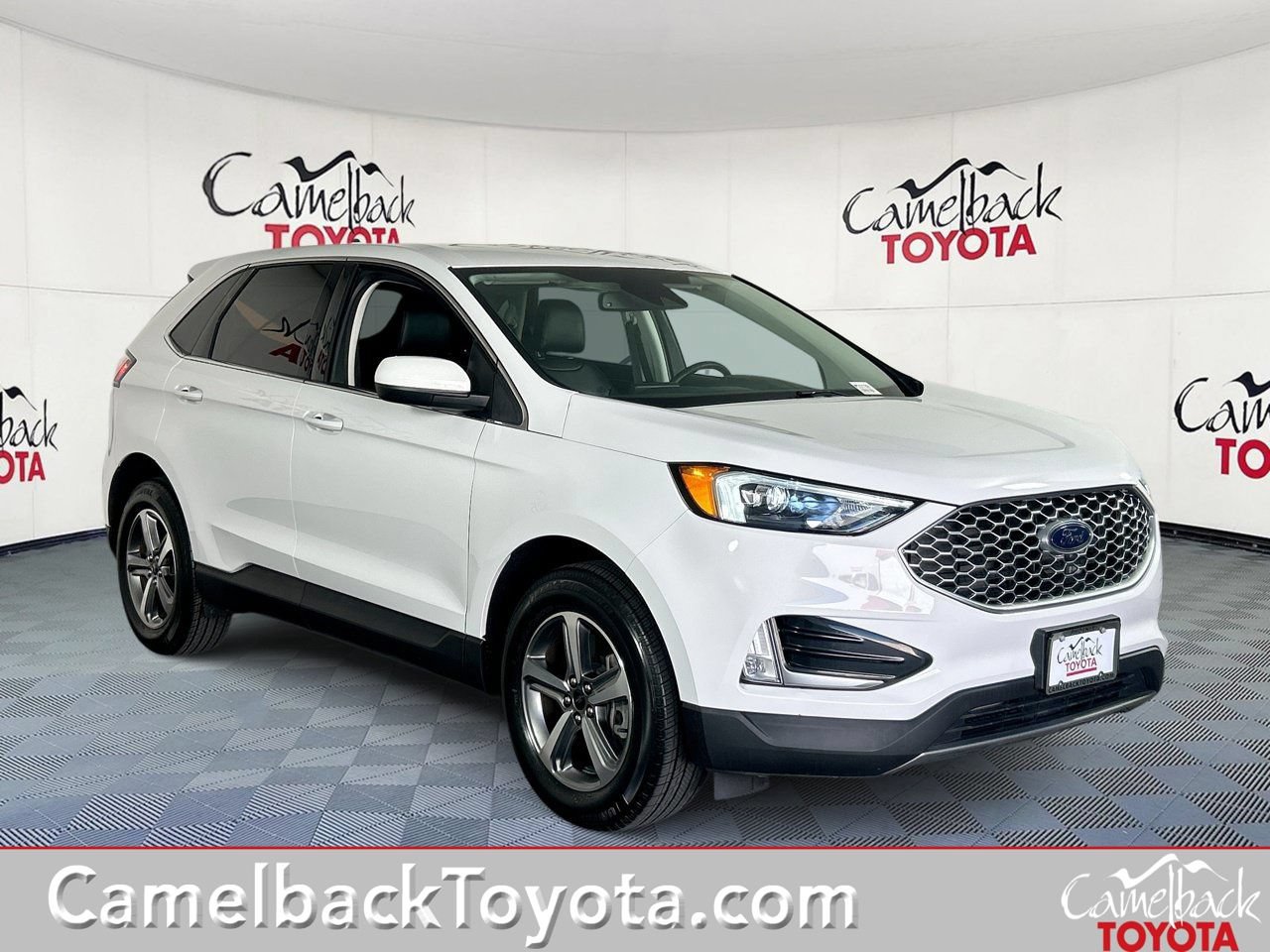 Used 2023 Ford Edge SEL w/ Convenience Package