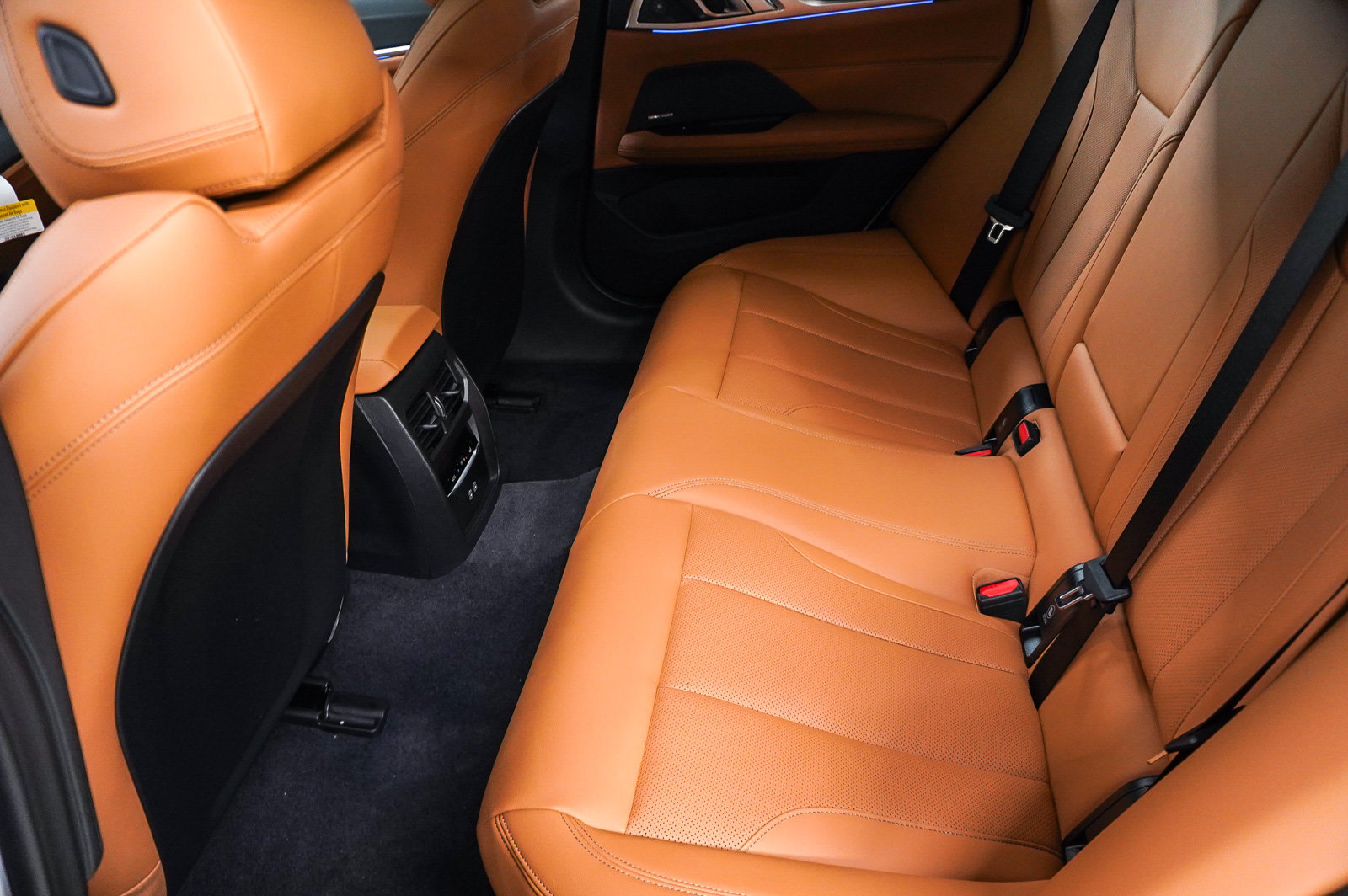 New 2026 BMW i4 M60 w/ Premium Package AWD/4WD image 21