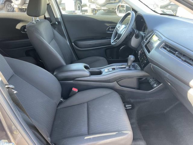 Used 2017 Honda HR-V EX image 37