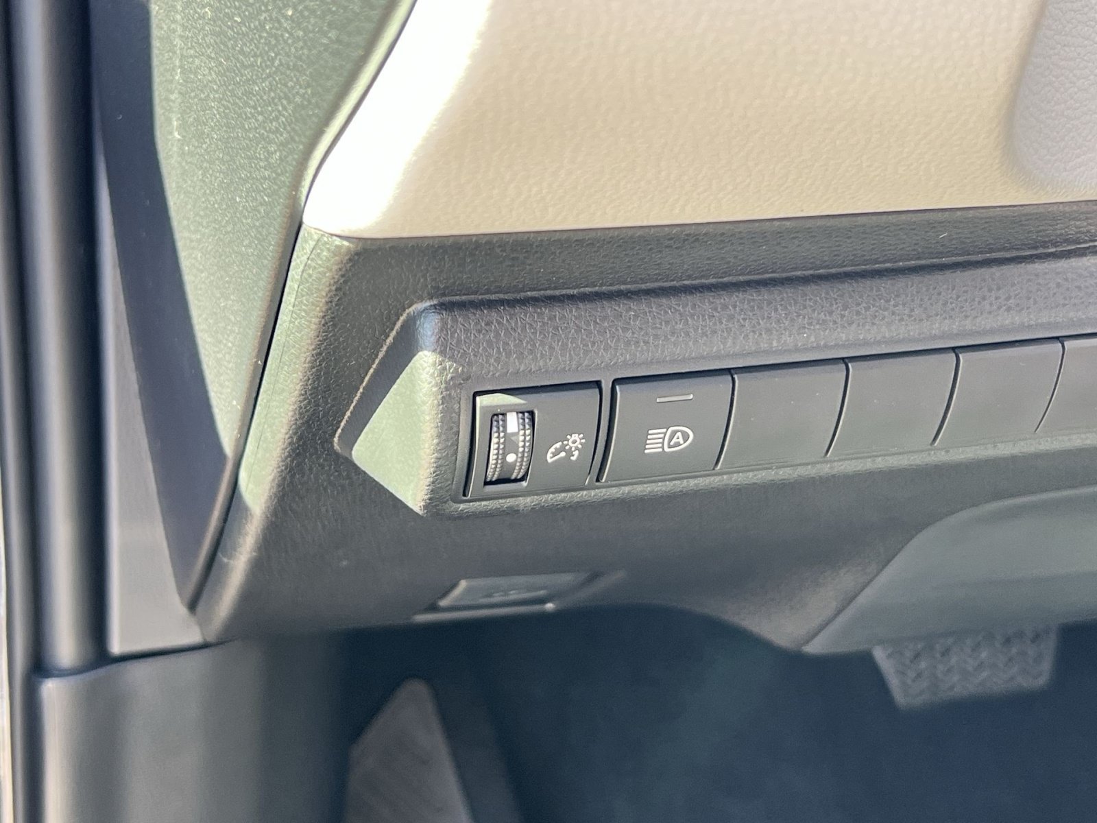 New 2027 Toyota Corolla SE FWD image 23