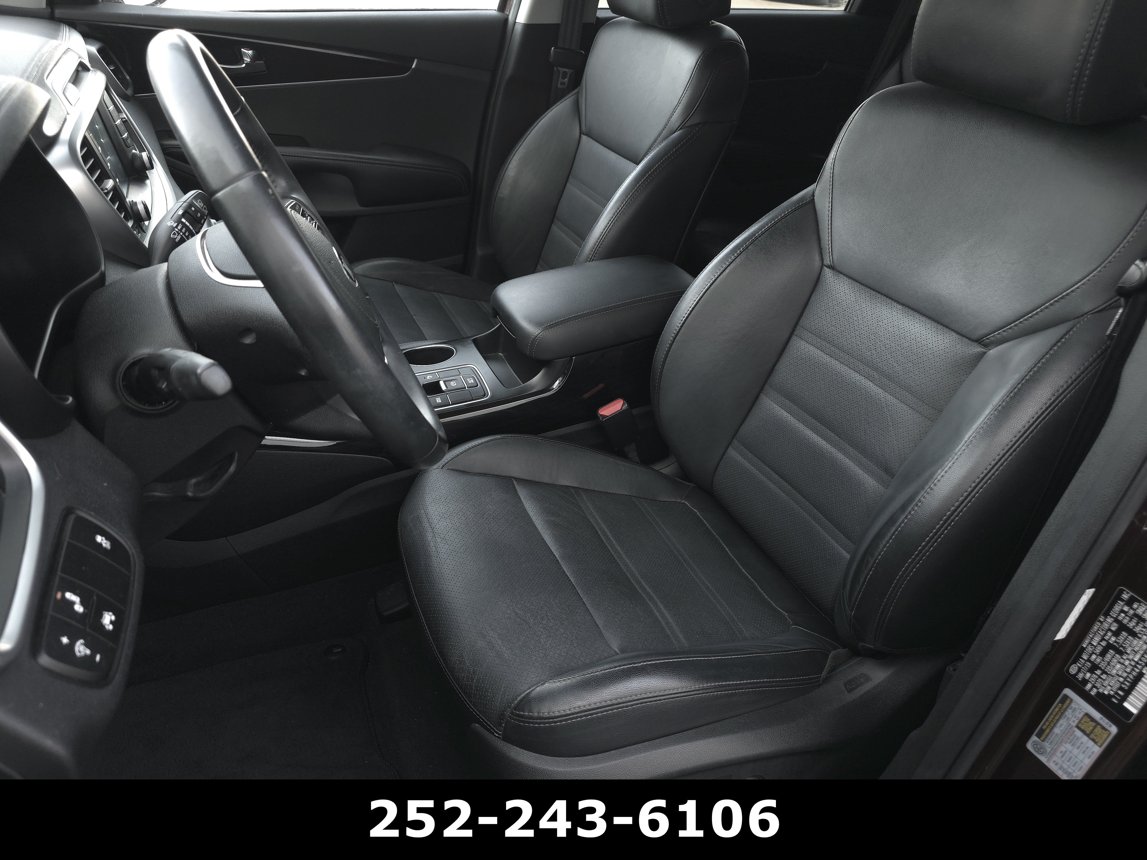 Used 2019 Kia Sorento EX FWD image 10