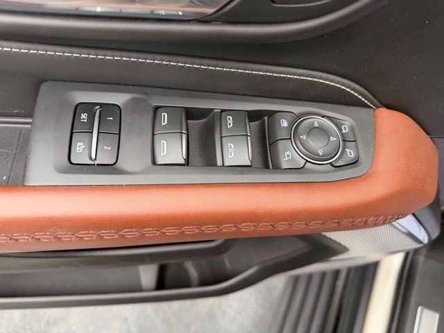 Certified 2023 GMC Yukon XL Denali Ultimate w/ LPO, Floor Liner Package image 17