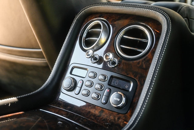 Used 2012 Bentley Flying Spur Flying Spur AWD/4WD image 56