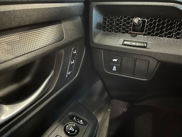 Used 2025 Honda CR-V Sport-L image 25