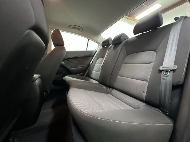 Used 2017 Kia Forte LX FWD image 20