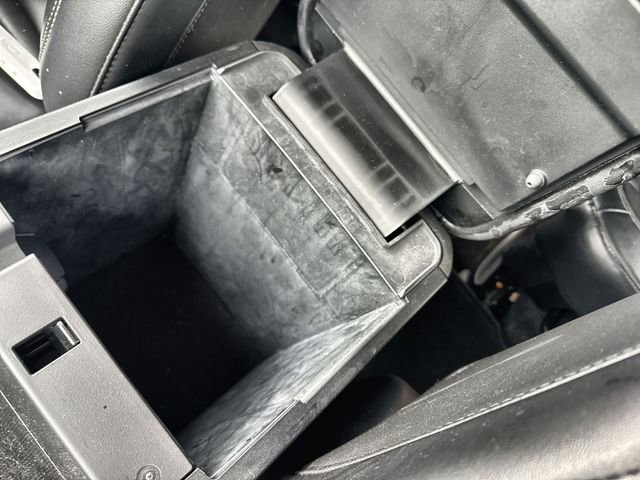 Used 2022 Ford Explorer XLT w/ Equipment Group 202A image 20