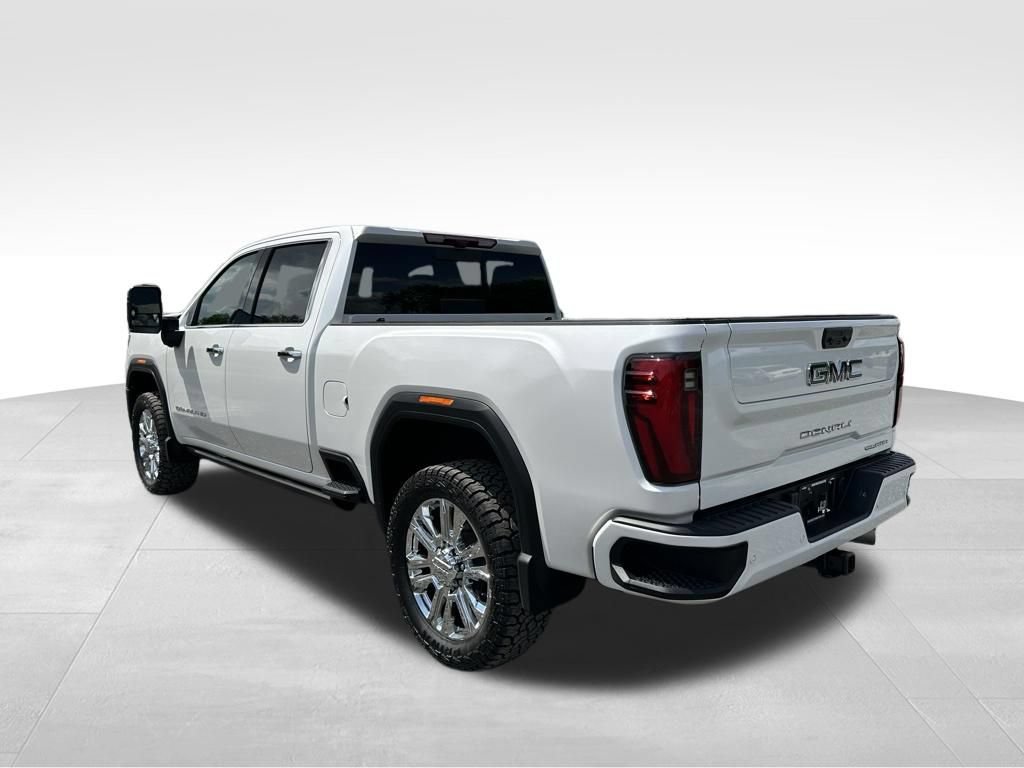 Used 2025 GMC Sierra 2500 Denali Ultimate AWD/4WD image 17