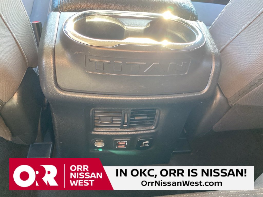Used 2021 Nissan Titan SV w/ SV Convenience Package image 18