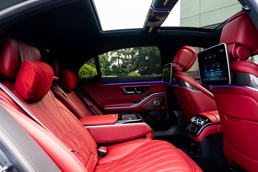 Used 2024 Mercedes-Benz S 63 AMG S image 50
