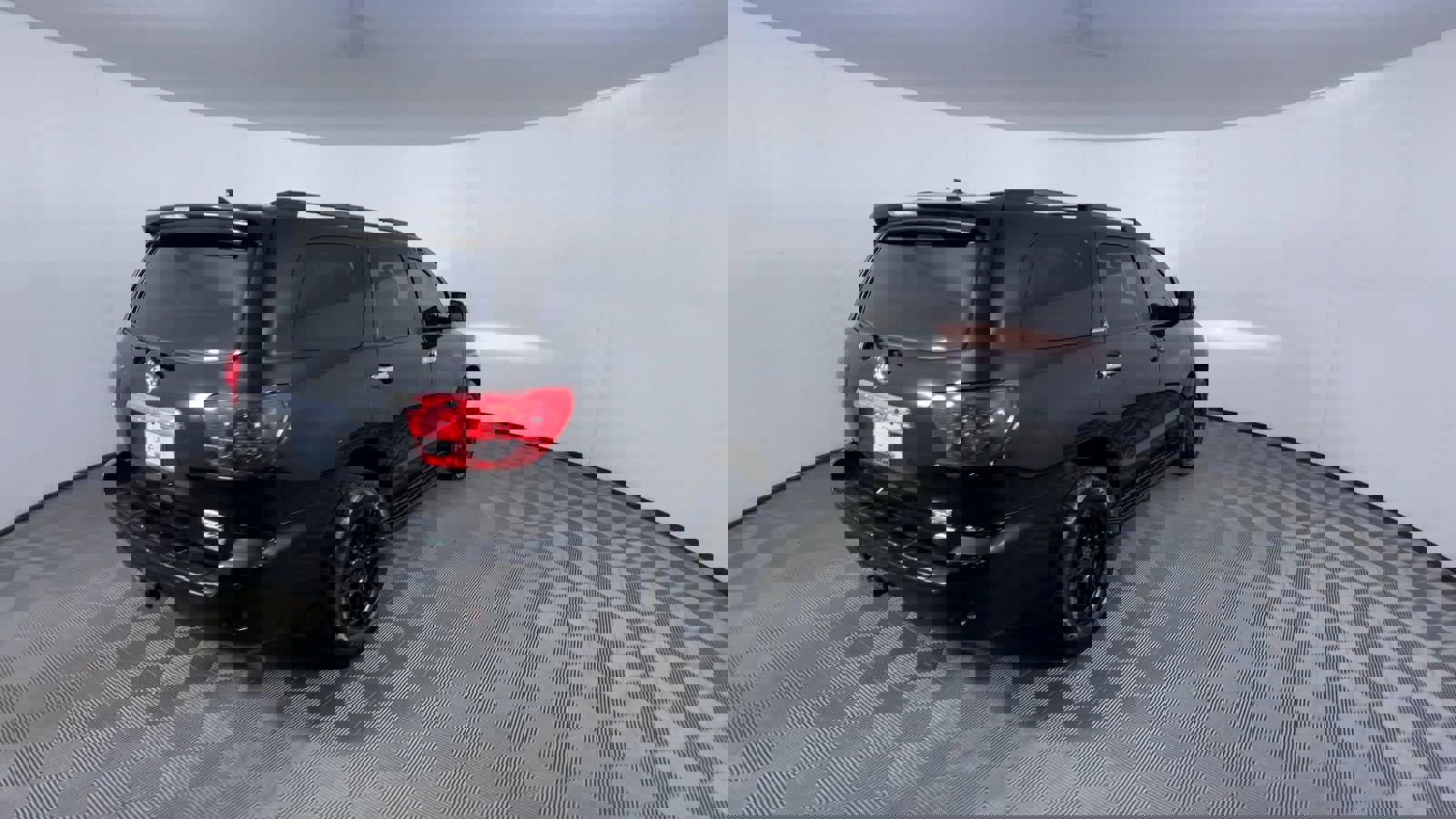 Used 2014 Toyota Sequoia Limited image 8