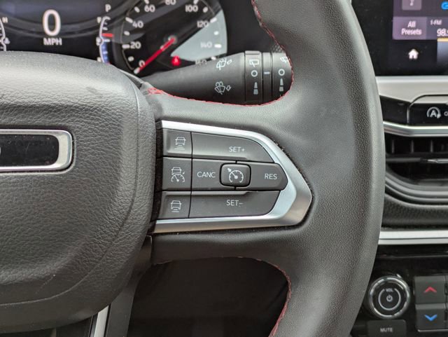 Used 2023 Jeep Compass Trailhawk image 24