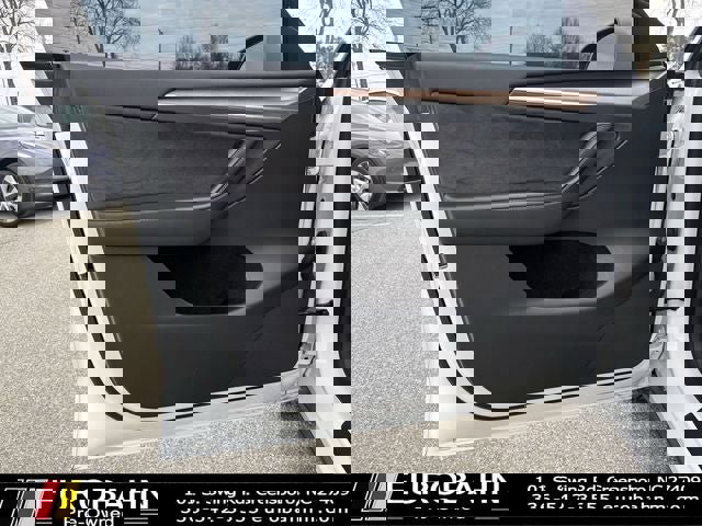 Used 2023 Tesla Model Y Long Range image 27