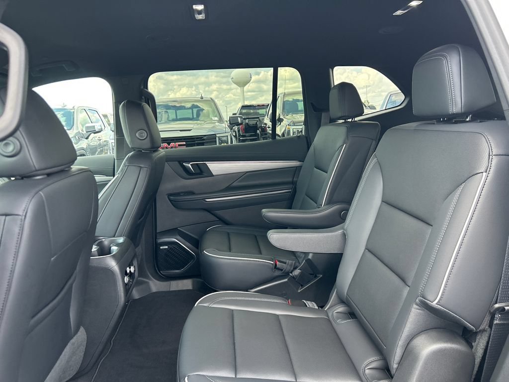 New 2027 Buick Enclave Preferred w/ Power Package FWD image 36