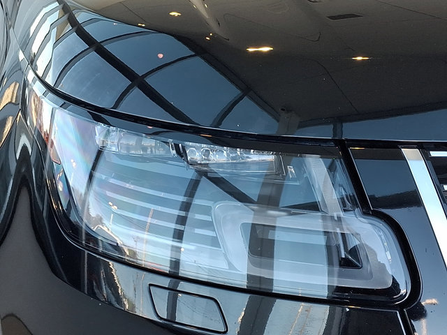 Used 2020 Land Rover Range Rover HSE image 8