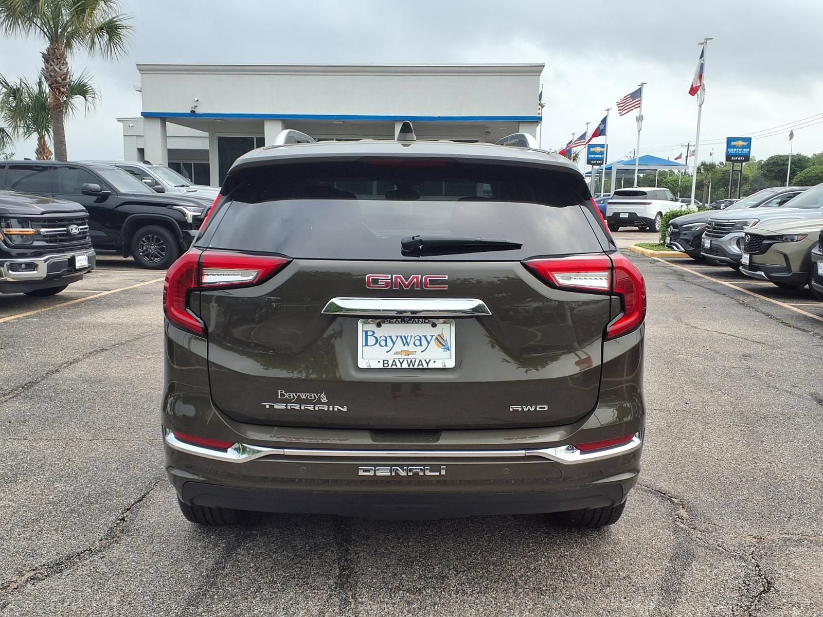 Used 2023 GMC Terrain Denali AWD/4WD image 22