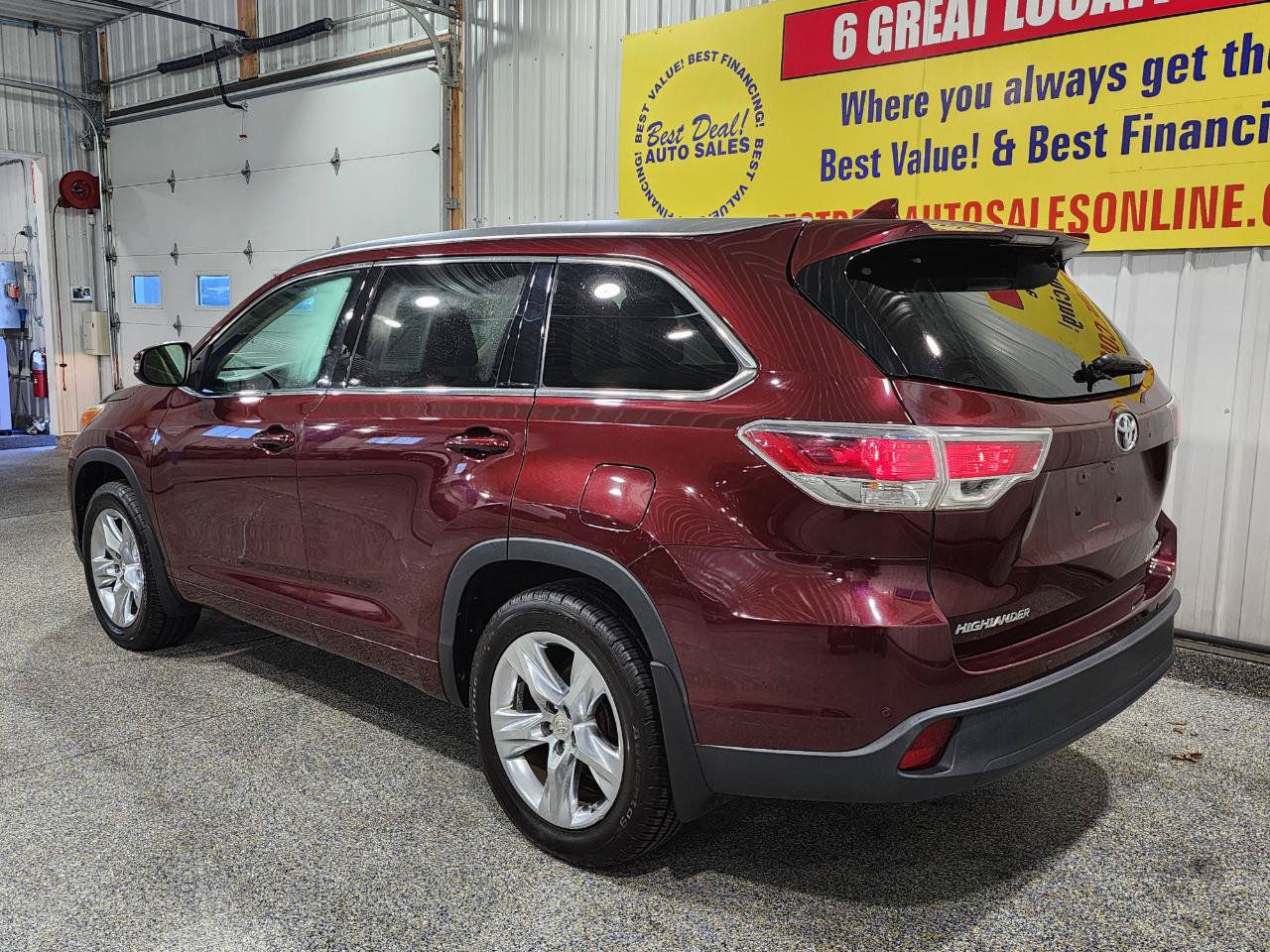 Used 2015 Toyota Highlander Limited AWD/4WD image 4