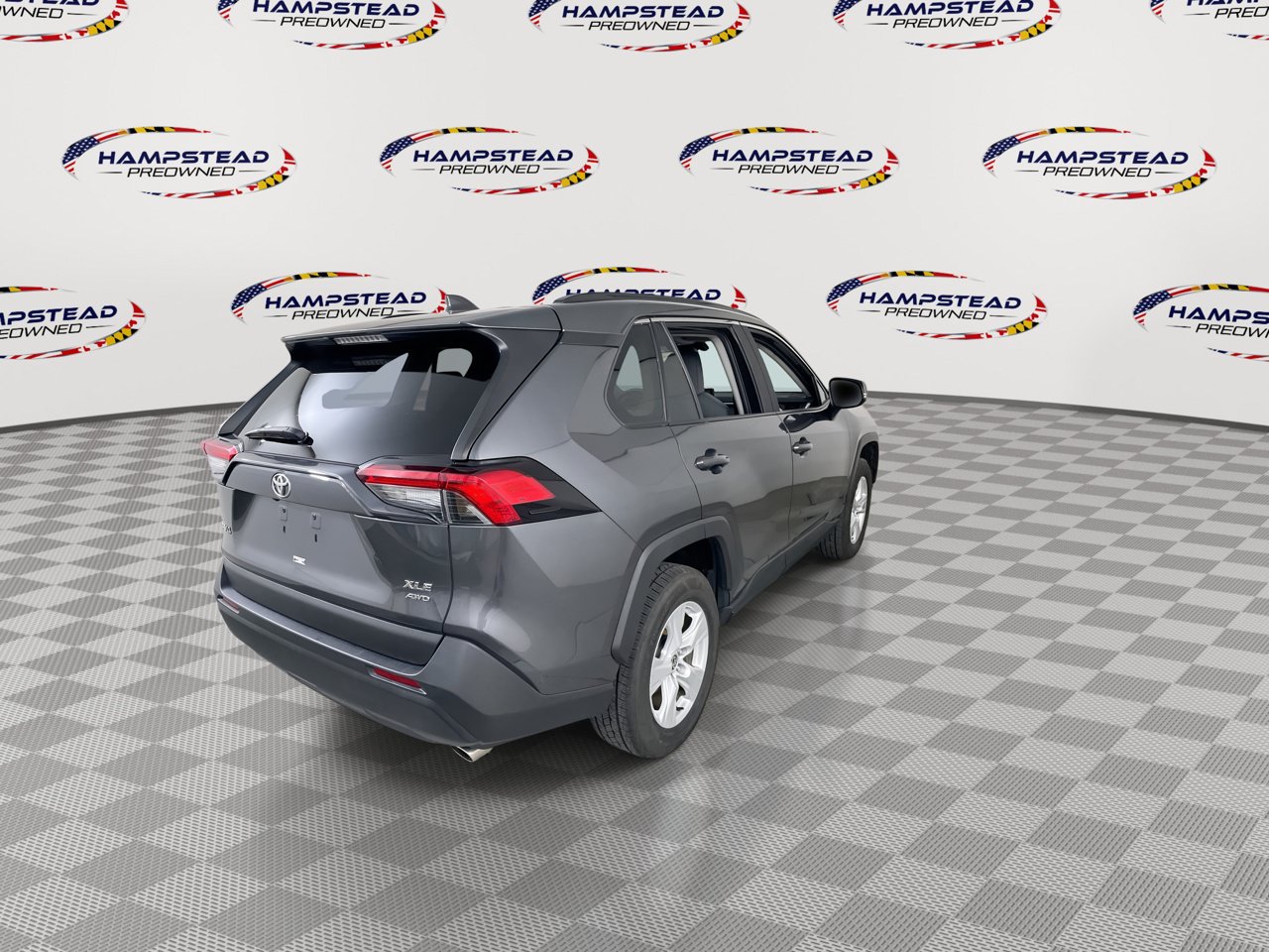 Used 2021 Toyota RAV4 XLE w/ Convenience Package AWD/4WD image 9