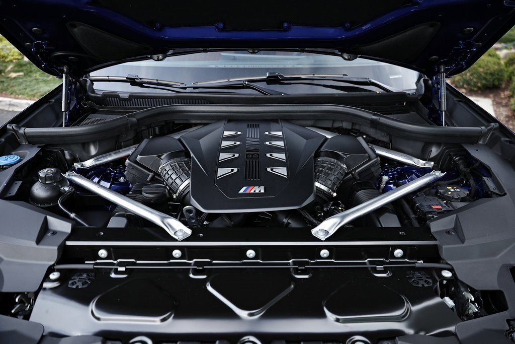 New 2026 BMW X5 M60i w/ Climate Comfort Package image 31