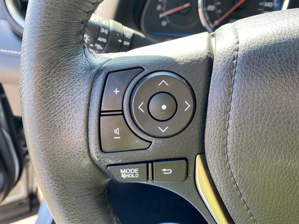 Used 2014 Toyota RAV4 Limited AWD/4WD image 16