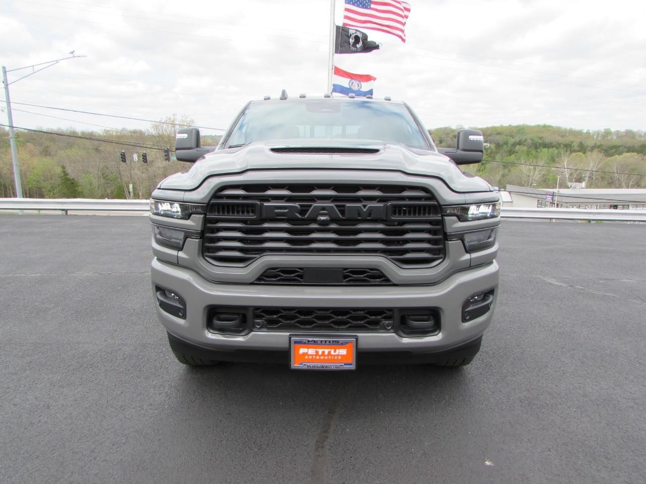 New 2026 RAM 2500 Tradesman AWD/4WD image 2