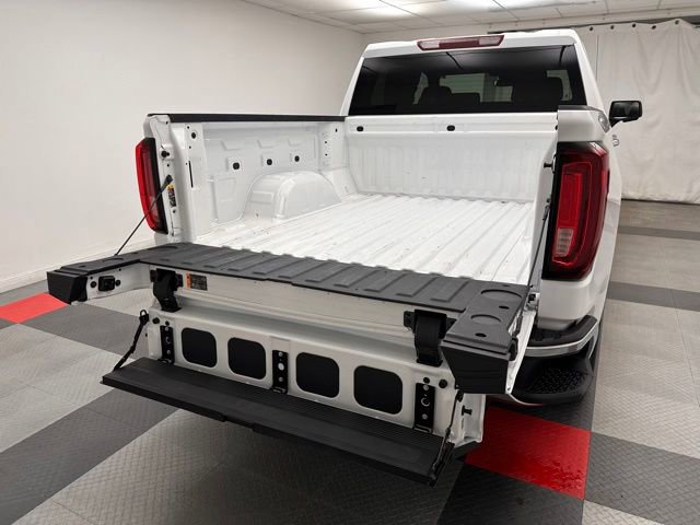 Used 2026 GMC Sierra 1500 SLT AWD/4WD image 25