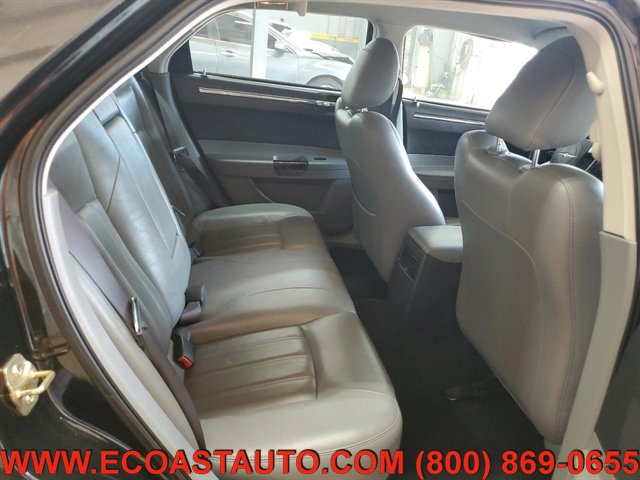 Used 2005 Chrysler 300 C image 11
