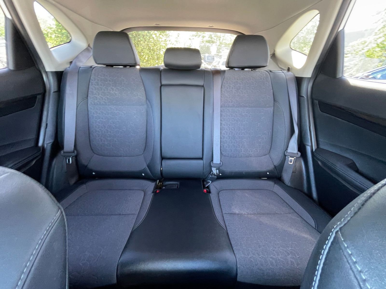 Used 2025 Kia Seltos S FWD image 39