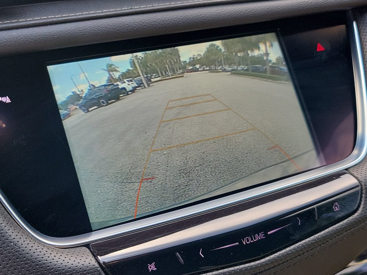 Used 2019 Cadillac XT5 FWD image 26