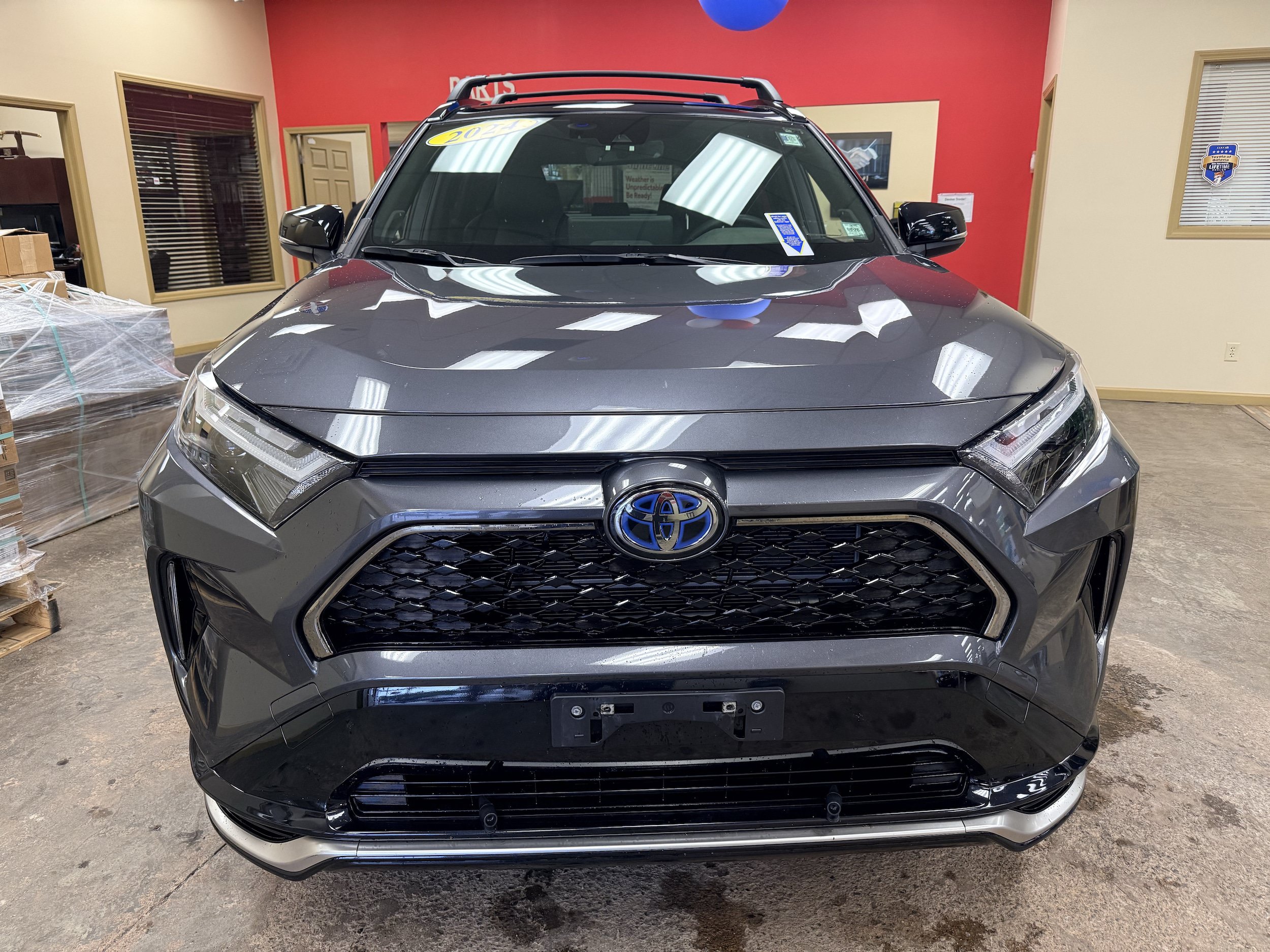 Used 2024 Toyota RAV4 XSE w/ Weather Package AWD/4WD image 2
