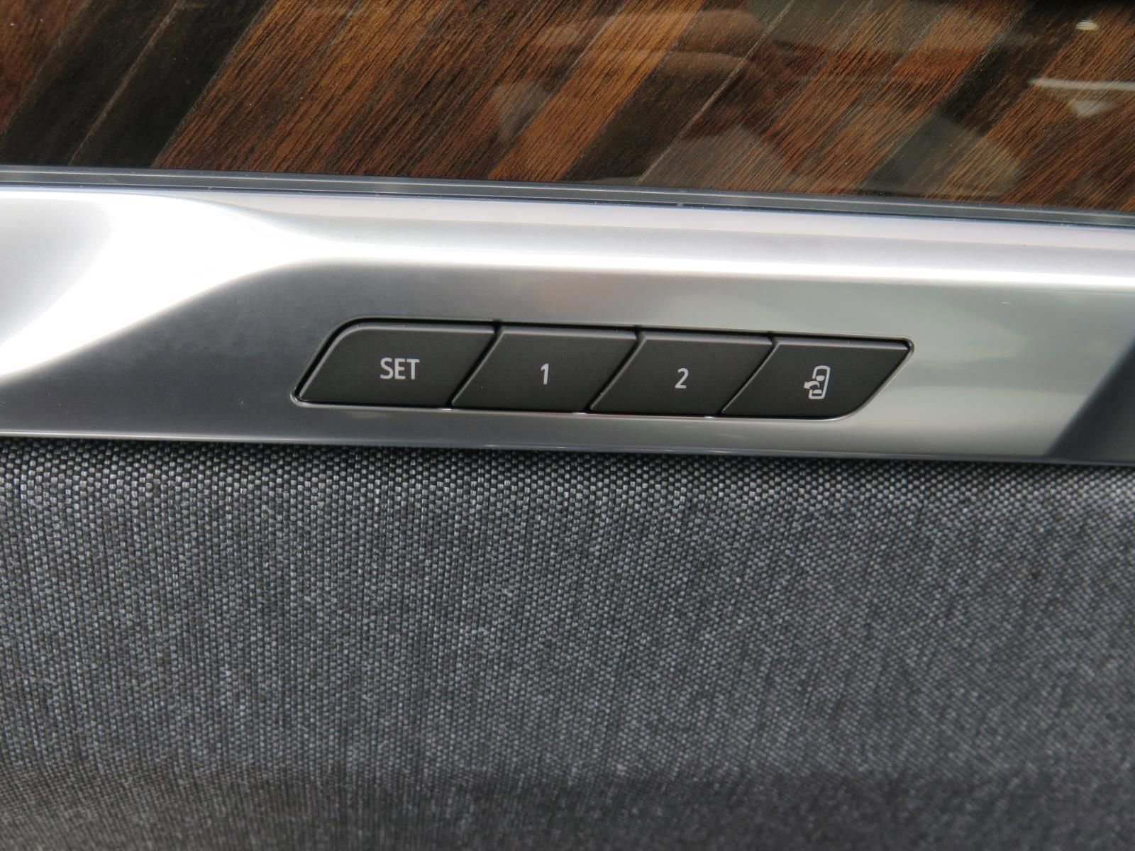 New 2026 Cadillac Escalade Platinum Luxury w/ LPO, Floor Liner Package image 11