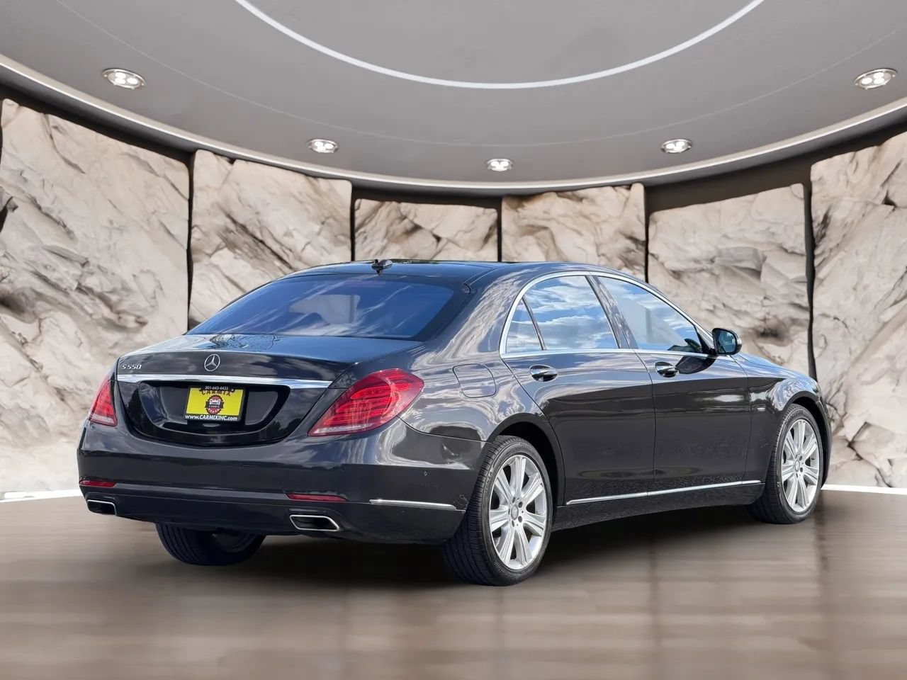 Used 2014 Mercedes-Benz S 550 Sedan w/ Edition 1 Package image 5