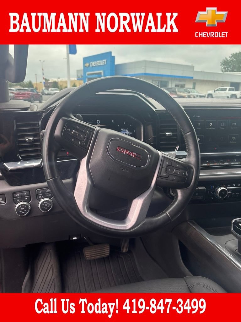 Used 2023 GMC Sierra 1500 SLT w/ SLT Premium Package AWD/4WD image 28