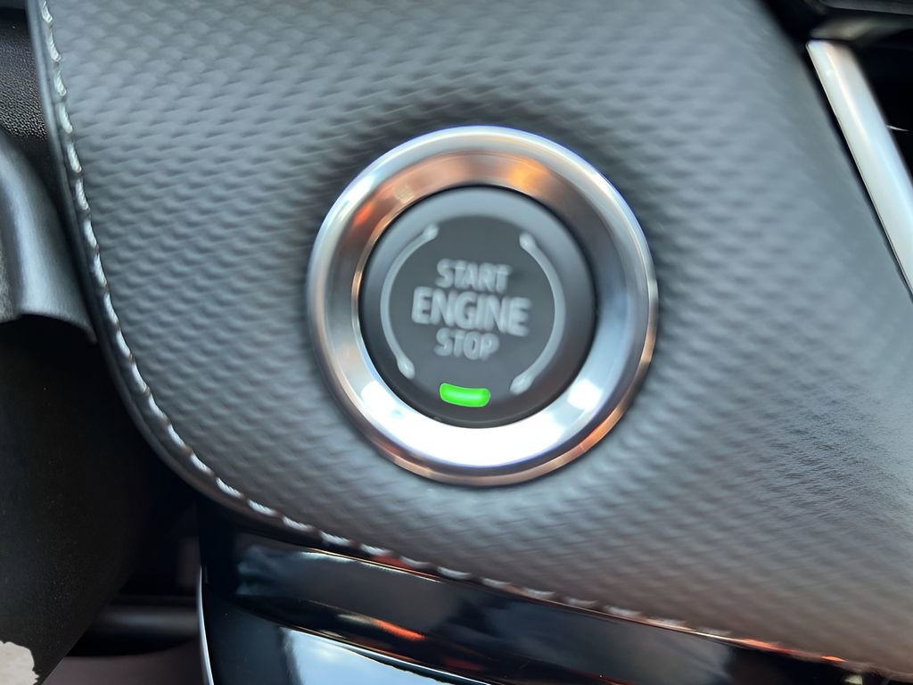 New 2026 Chevrolet Equinox LT w/ Convenience Package II image 16