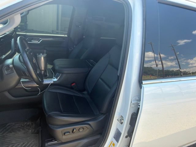 Used 2025 Chevrolet Silverado 2500 LTZ w/ LTZ Texas Edition AWD/4WD image 9