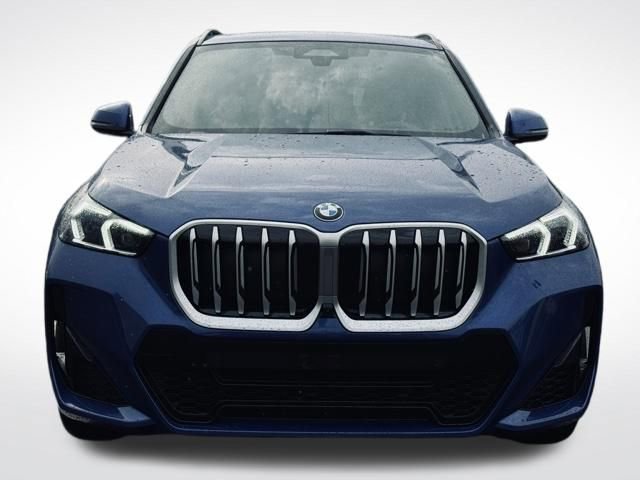 New 2026 BMW X1 xDrive28i w/ Technology Package image 3