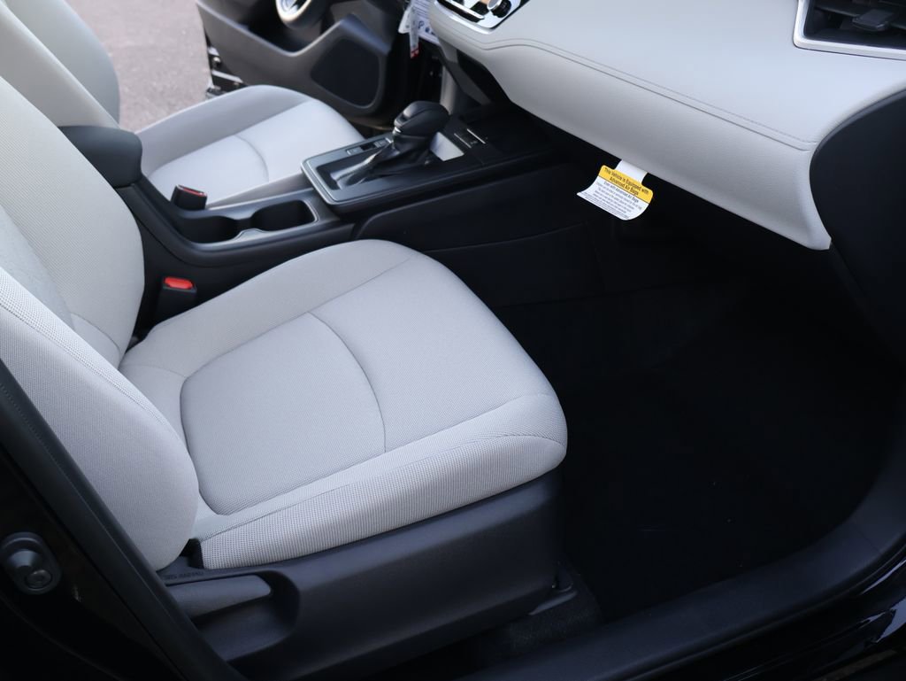 New 2026 Toyota Corolla Cross L image 28