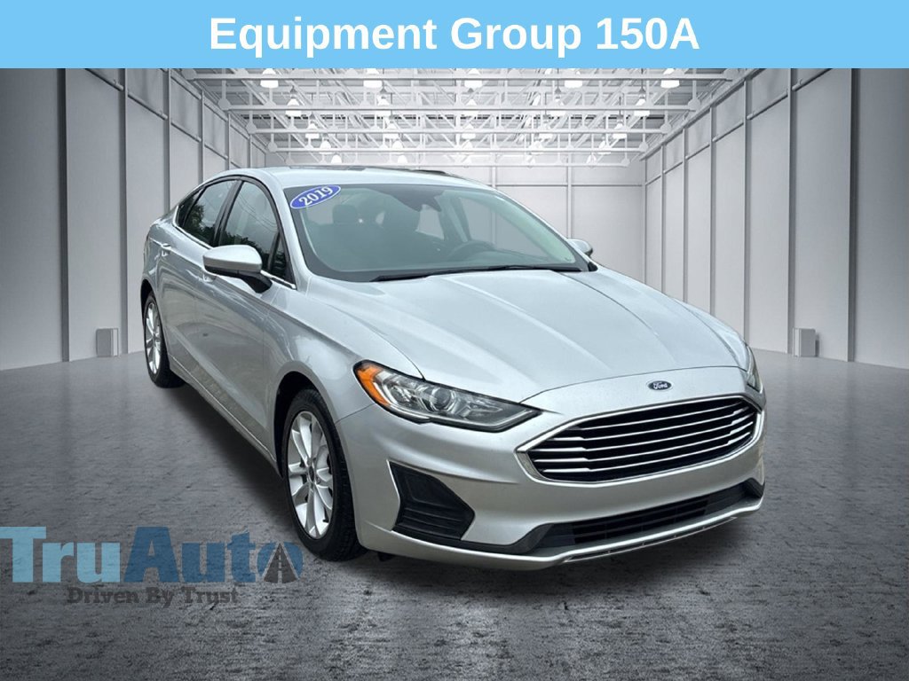 Used 2019 Ford Fusion SE