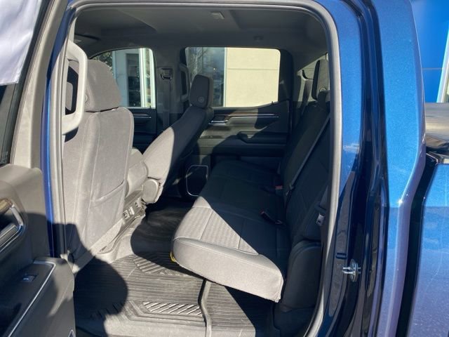 Used 2023 Chevrolet Silverado 1500 RST AWD/4WD image 9