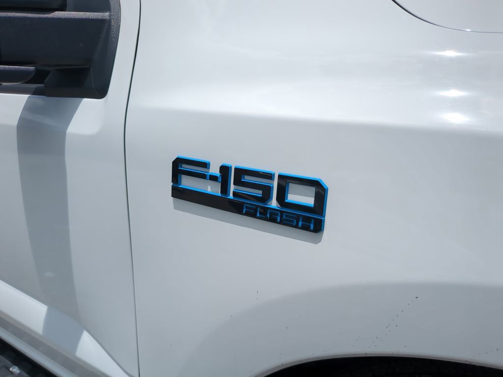Used 2024 Ford F150 Lightning Flash AWD/4WD image 12