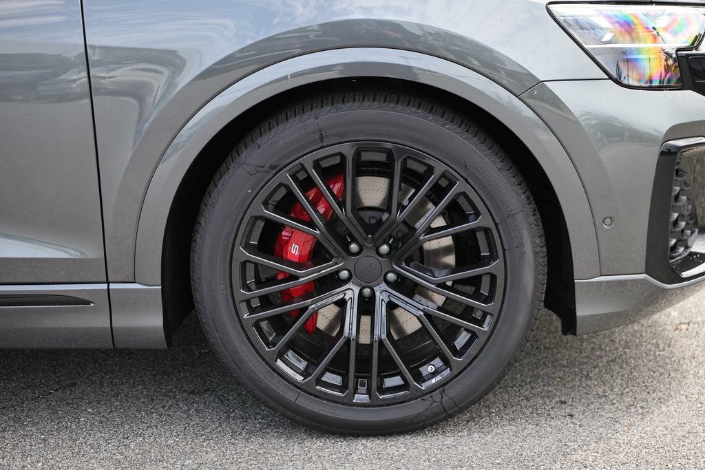 New 2026 Audi SQ8 Prestige AWD/4WD image 5