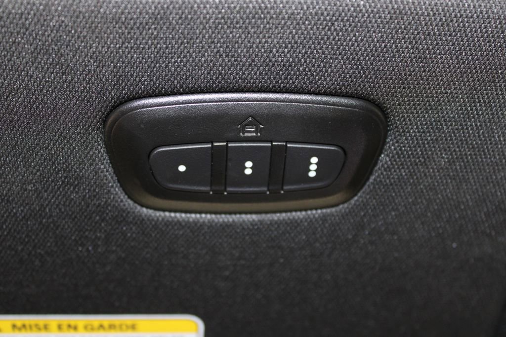 Used 2024 Jeep Wagoneer Series III AWD/4WD image 57