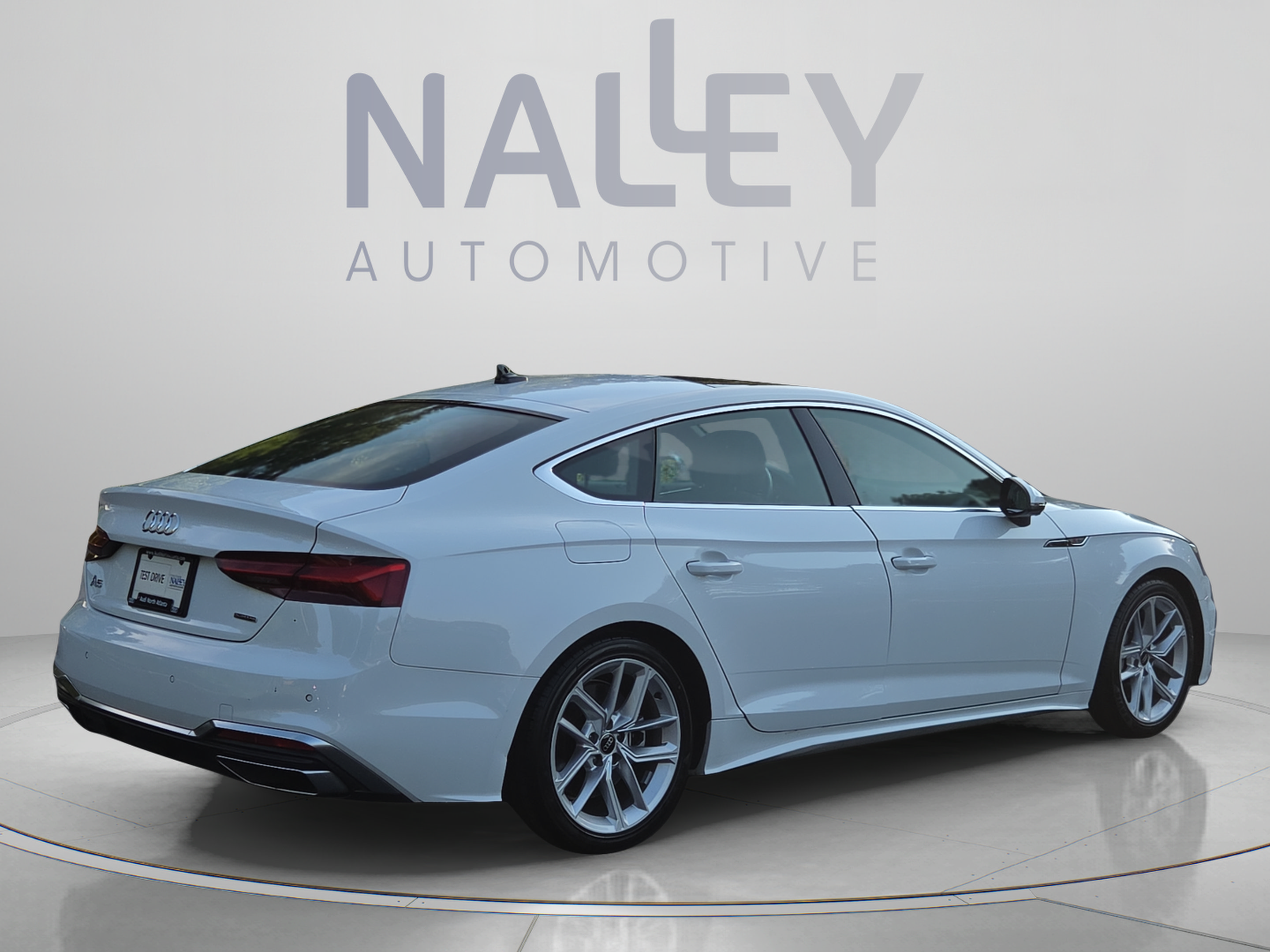 Used 2024 Audi A5 2.0T Premium Plus AWD/4WD image 5