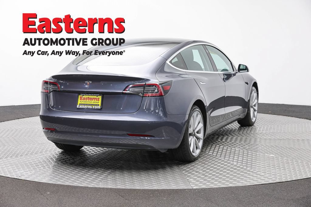 Used 2018 Tesla Model 3 Mid Range RWD image 5