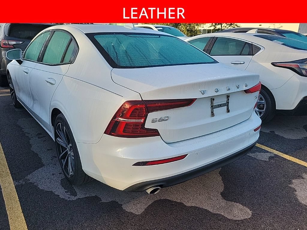 Used 2021 Volvo S60 T5 Momentum w/ Protection Package Premier FWD image 4