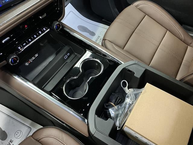 New 2026 Chevrolet Tahoe High Country AWD/4WD image 20