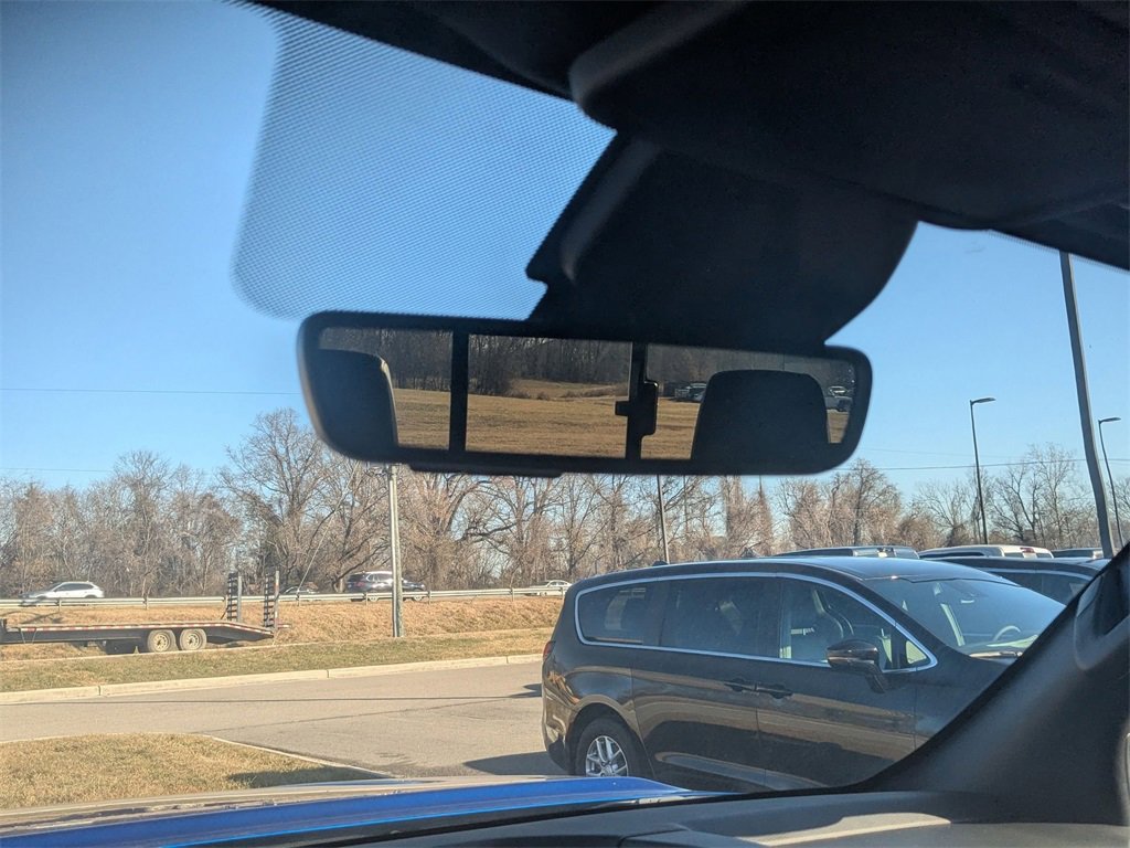 Used 2025 Nissan Frontier Pro-X w/ Pro Premium Package image 32