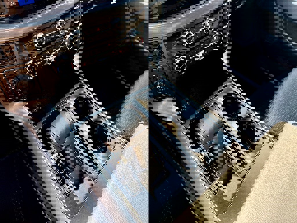 New 2025 Ford F150 XLT w/ Equipment Group 302A MID image 20