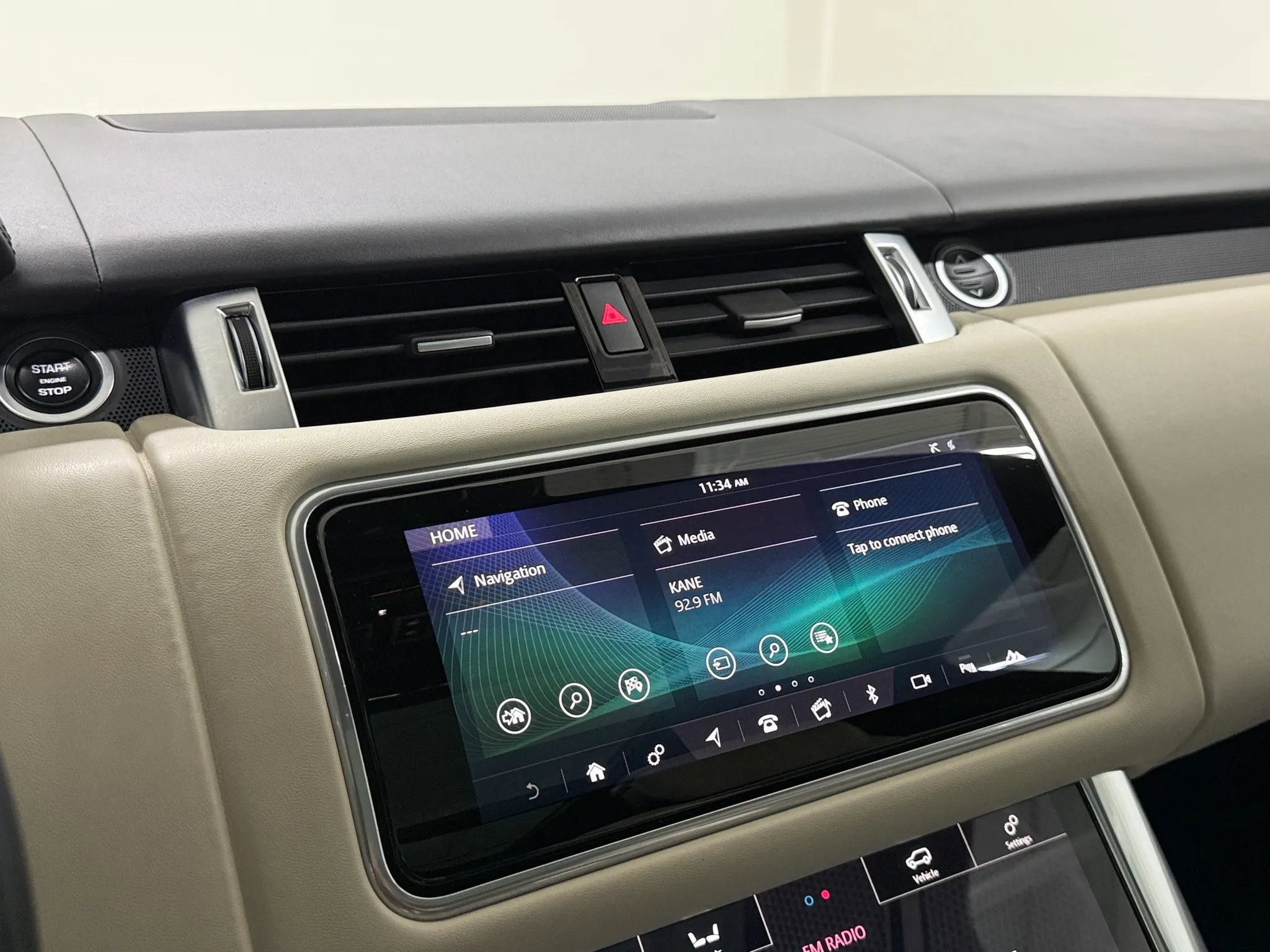 Used 2019 Land Rover Range Rover Sport HSE Dynamic image 26