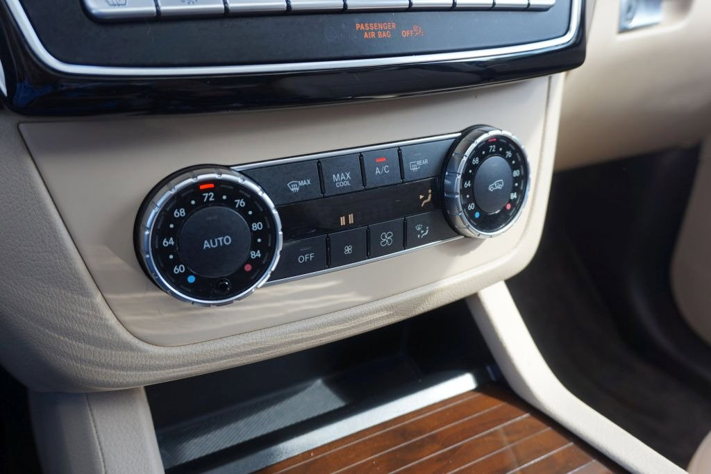 Used 2017 Mercedes-Benz GLE 350 image 48